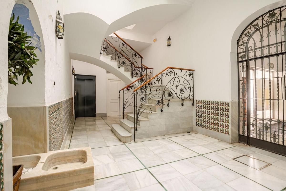 Typ Sevilla ภายนอก รูปภาพ