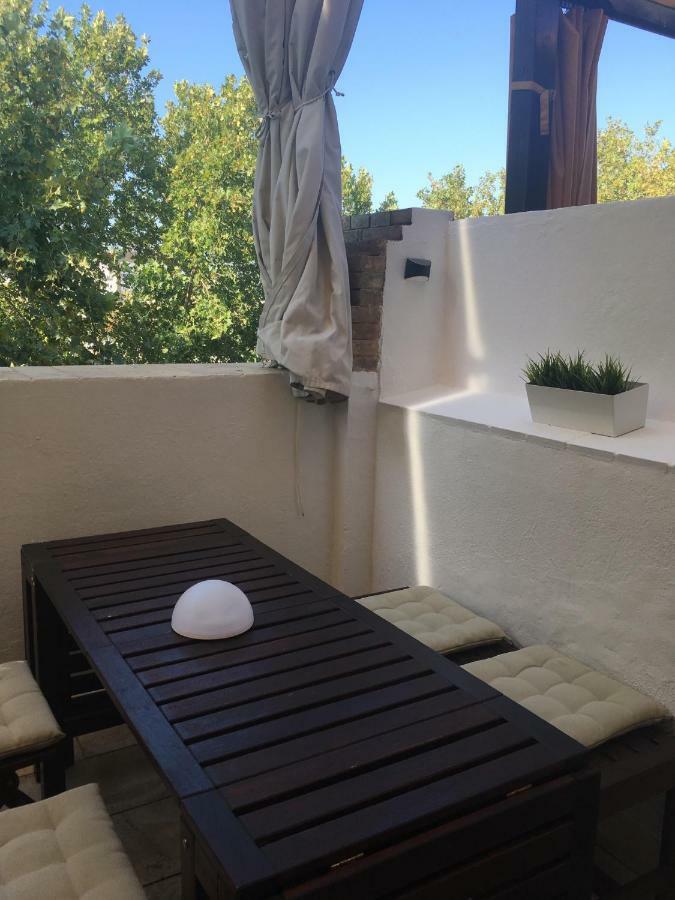Typ Sevilla ภายนอก รูปภาพ